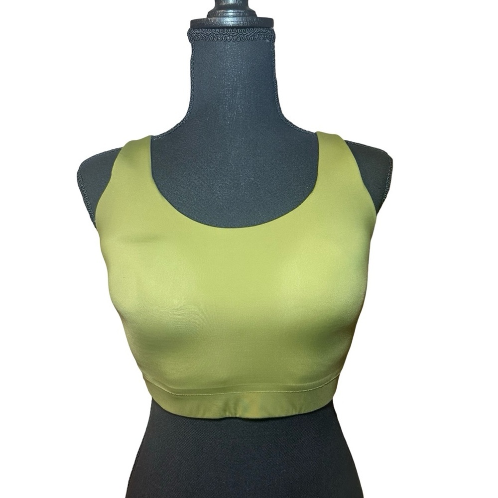 Athleta full coverage sports bra 36DD